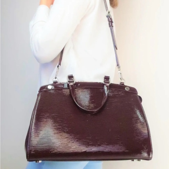 Auth. Louis Vuitton 2011 Bordeaux Electric Epi Brea MM Bag (COA) - Picture 3 of 16